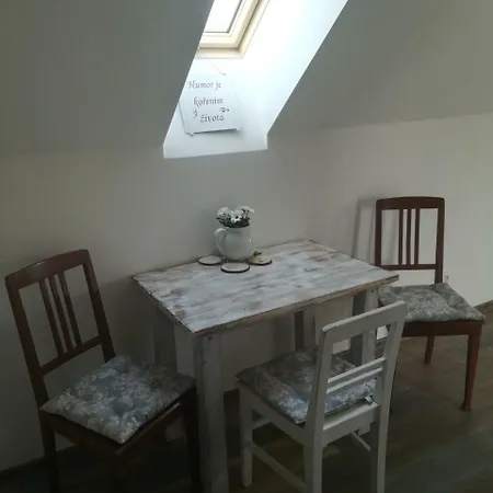 Ubytovani Otin Lejlighed Jindřichŭv Hradec