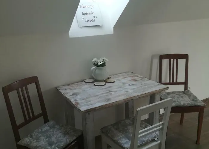 Ubytovani Otin Apartman Jindřichŭv Hradec